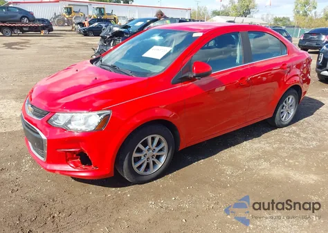 2017 Chevrolet Sonic Lt Auto из США, поврежденный, VIN 1G1JD5SH8H4122899